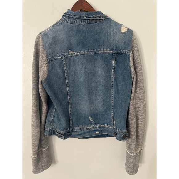 Free People Denim Distressed Jacket sz Large - Picture 3 of 4